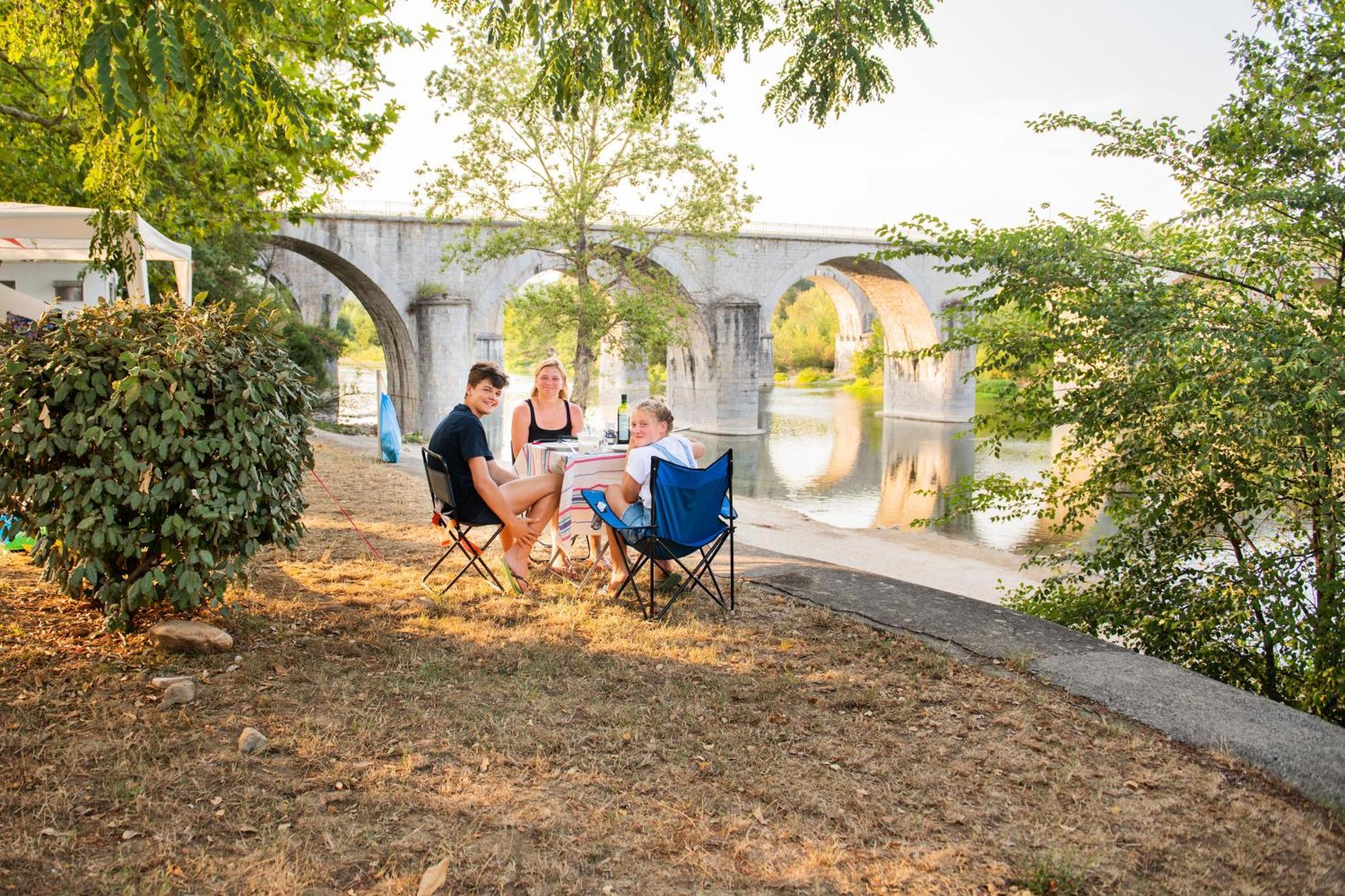 Camping Rcn La Bastide En Ardeche Sampzon Dış mekan fotoğraf